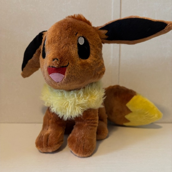 2017 Pokémon Eevee Build-A-Bear Large Plush Stuffed Animal Collectible!!! - Picture 2 of 5